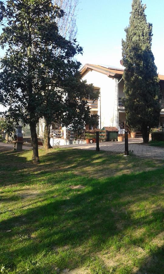 I Pioppi Bed & Breakfast Chiari Exterior foto