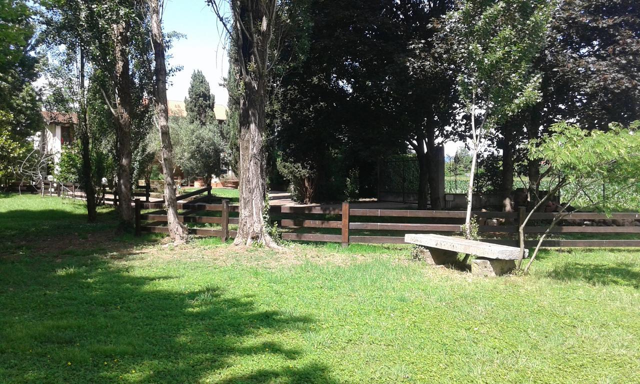 I Pioppi Bed & Breakfast Chiari Exterior foto